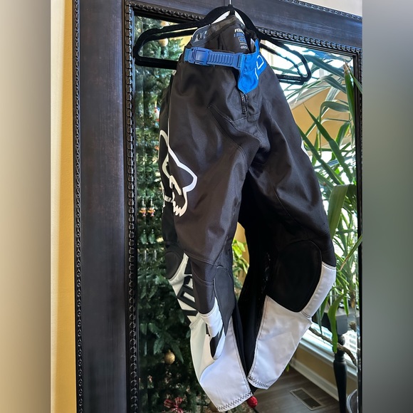 Fox racing pants & shirt! - Picture 2 of 9